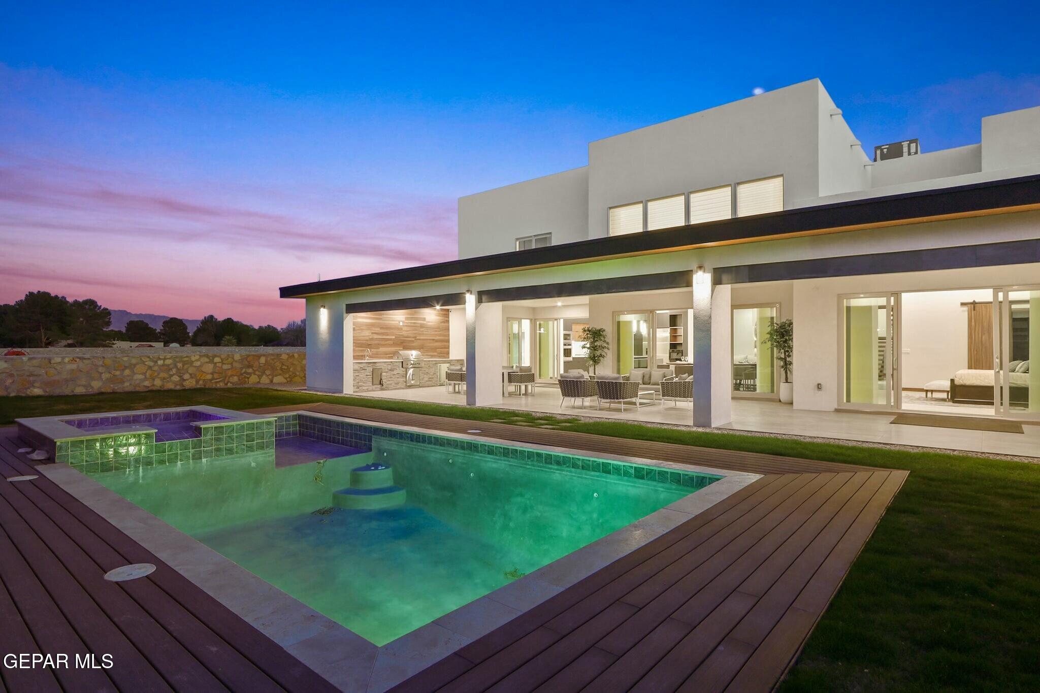 852 West Gate El Paso, TX 79932 - Photo 85 of 87 tempImage5GJ0y0