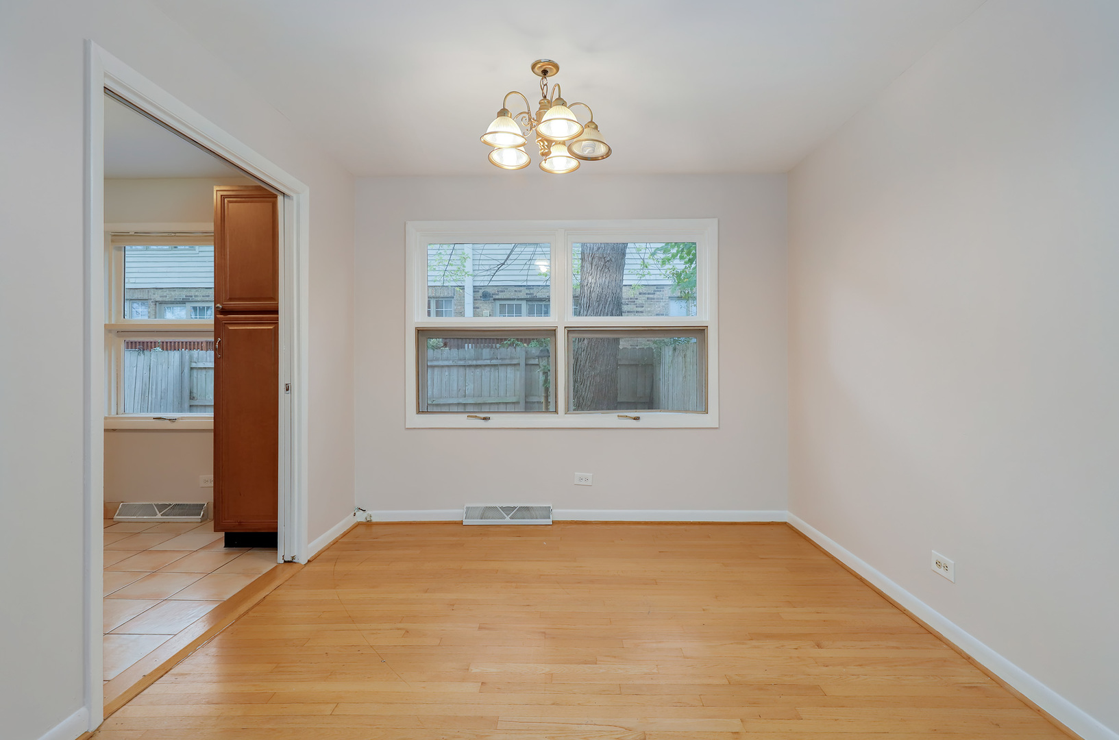 3131 Lake Avenue, Unit B Wilmette, IL 60091 - Photo 7 of 27