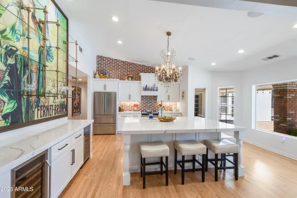 $1,899,000 | 4833 North 38th Street, Phoenix, AZ 85018