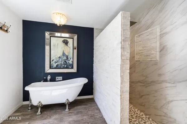 $1,899,000 | 4833 North 38th Street, Phoenix, AZ 85018