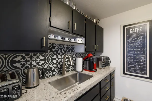 $1,899,000 | 4833 North 38th Street, Phoenix, AZ 85018