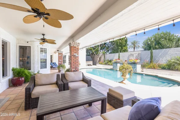 $1,899,000 | 4833 North 38th Street, Phoenix, AZ 85018