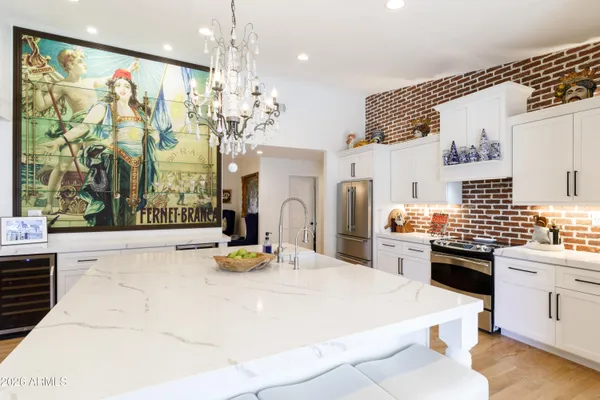 $1,899,000 | 4833 North 38th Street, Phoenix, AZ 85018
