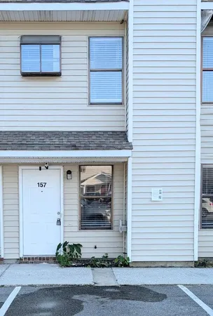 $1,950 | 157 Pineshadow Drive, Goose Creek, SC 29445