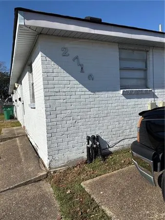 $950 | 2712 Longwood Drive, Unit A, Metairie, LA 70003