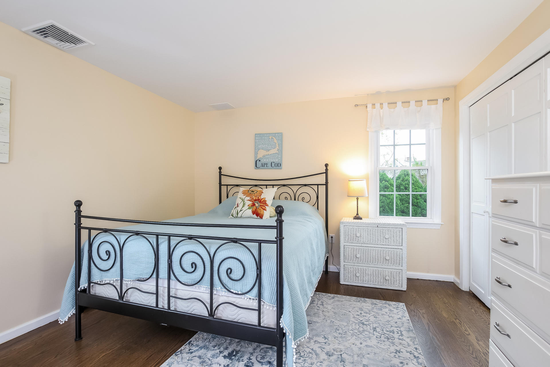 32 Seaview Road Brewster, MA 02631 - Photo 20 of 33 019-photo-master-bedroom-6507430