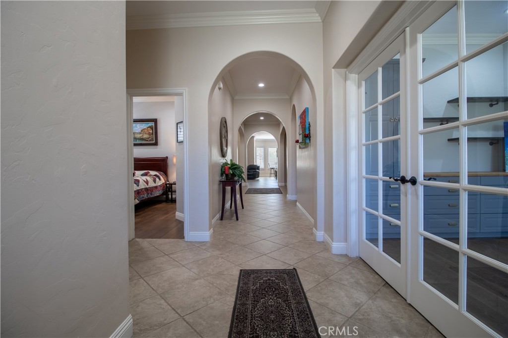 33699 Spring Brook Circle Temecula, CA 92592 - Photo 2 of 46