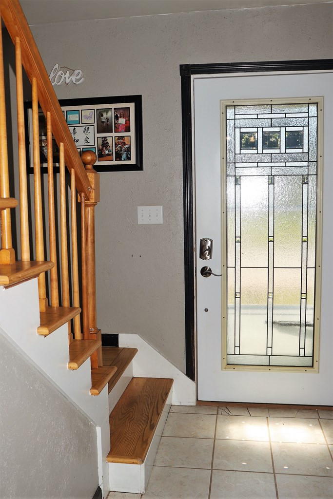 4 Deepdale Road Plattsburgh, NY 12901 - Photo 6 of 24 Gallery Image 6