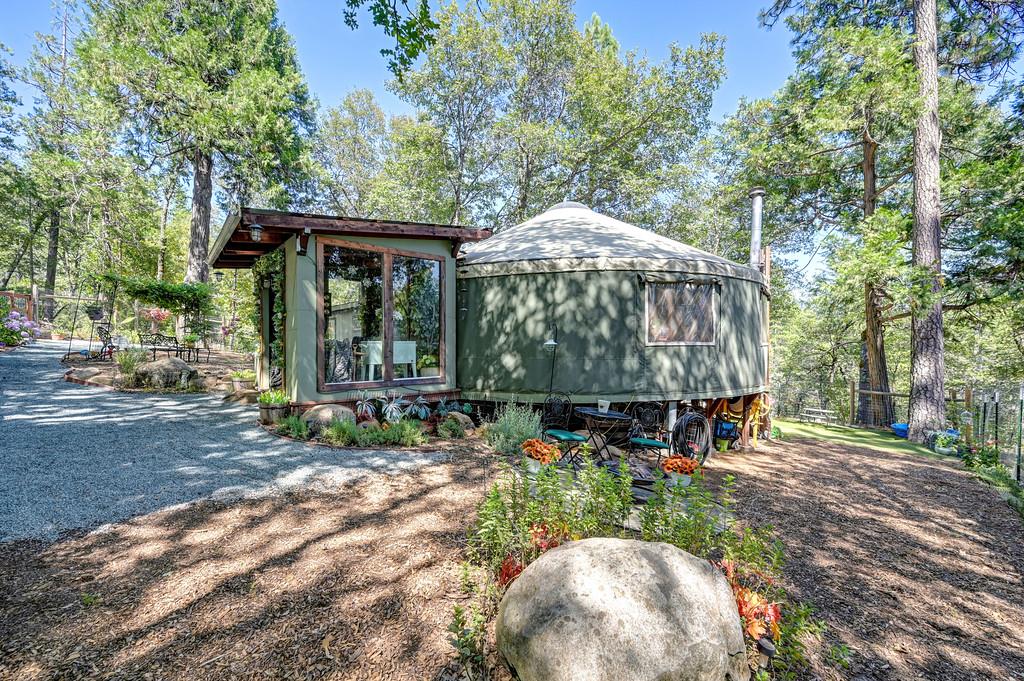 17008 Bloomfield Ridge Place Nevada City, CA 95959 - Photo 1 of 52