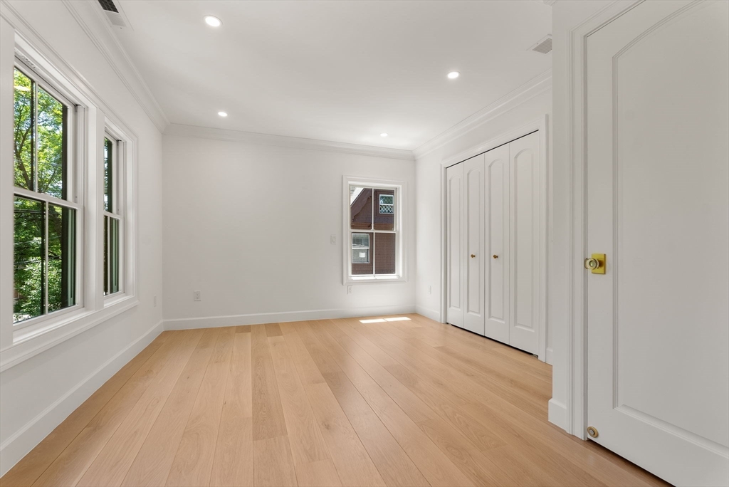 18 Naples Road Brookline, MA 02446 - Photo 18 of 40
