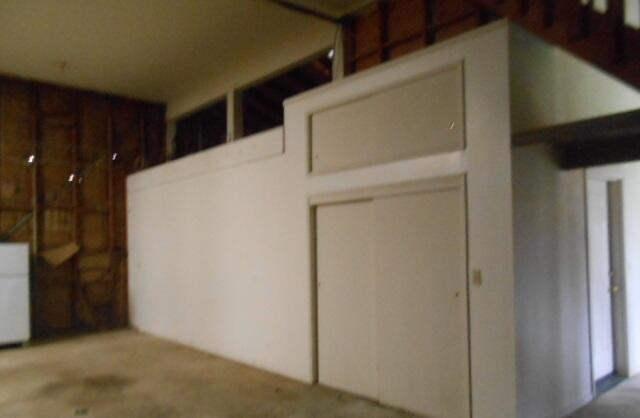 19009 Paskenta Road Corning, CA 96021 - Photo 27 of 33 a view of utility room