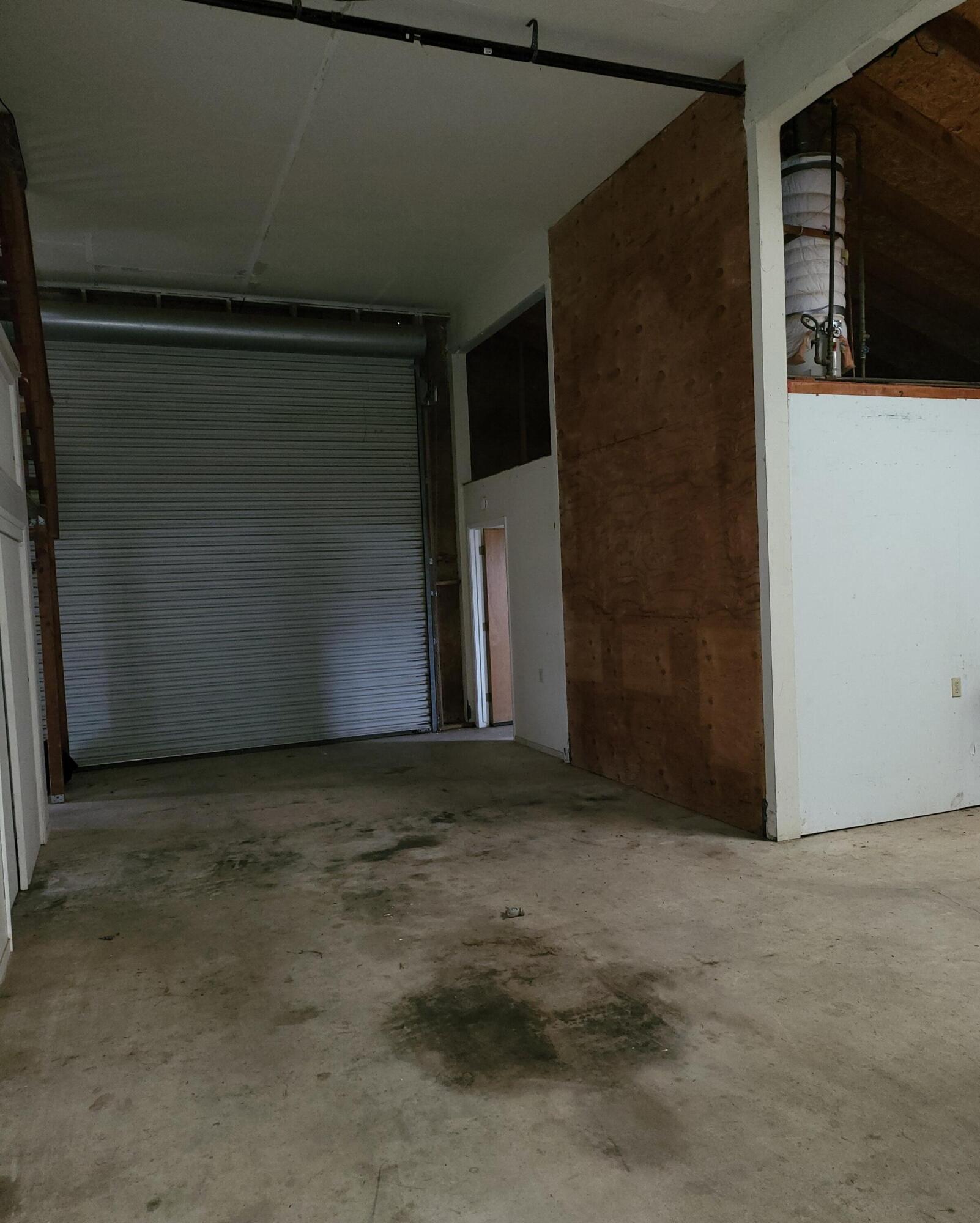 19009 Paskenta Road Corning, CA 96021 - Photo 30 of 33 a view of an empty room