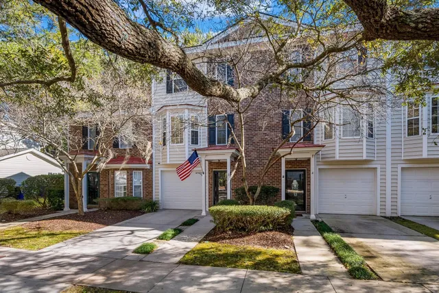 $334,900 | 5007 Double Fox Road, Unit G5, Charleston, SC 29414