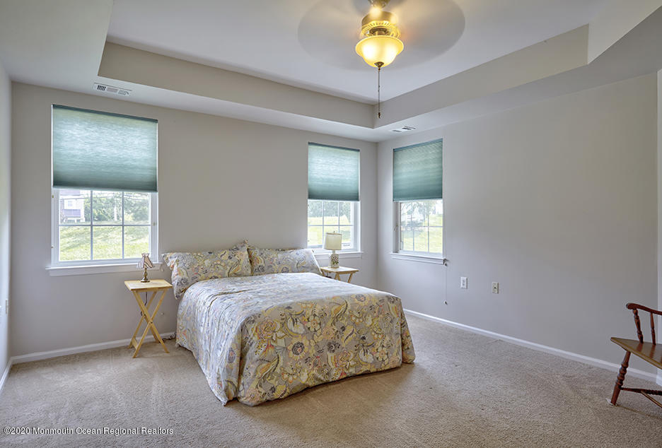 72 Hummingbird Drive Hamilton, NJ 08690 - Photo 18 of 28 72 Hummingbird Dr14 72