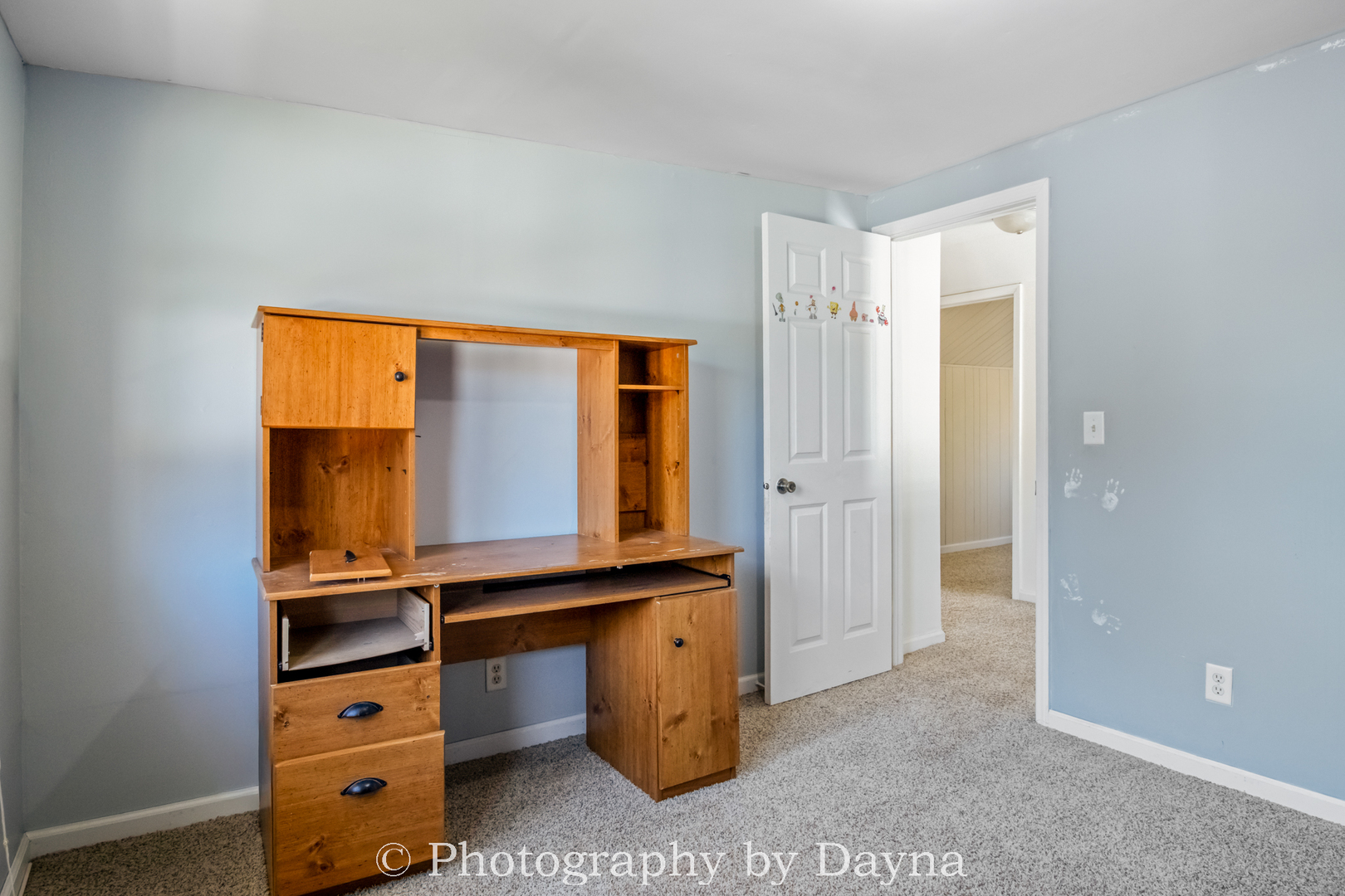 964 South Lincoln Avenue Kankakee, IL 60901 - Photo 6 of 29 wooden floor and window in a room