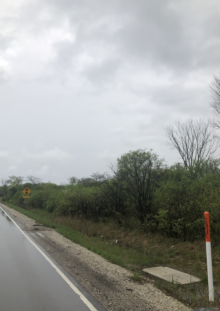 13815 McCarthy Road Lemont, IL 60439 - Photo 1 of 8 a view of a street