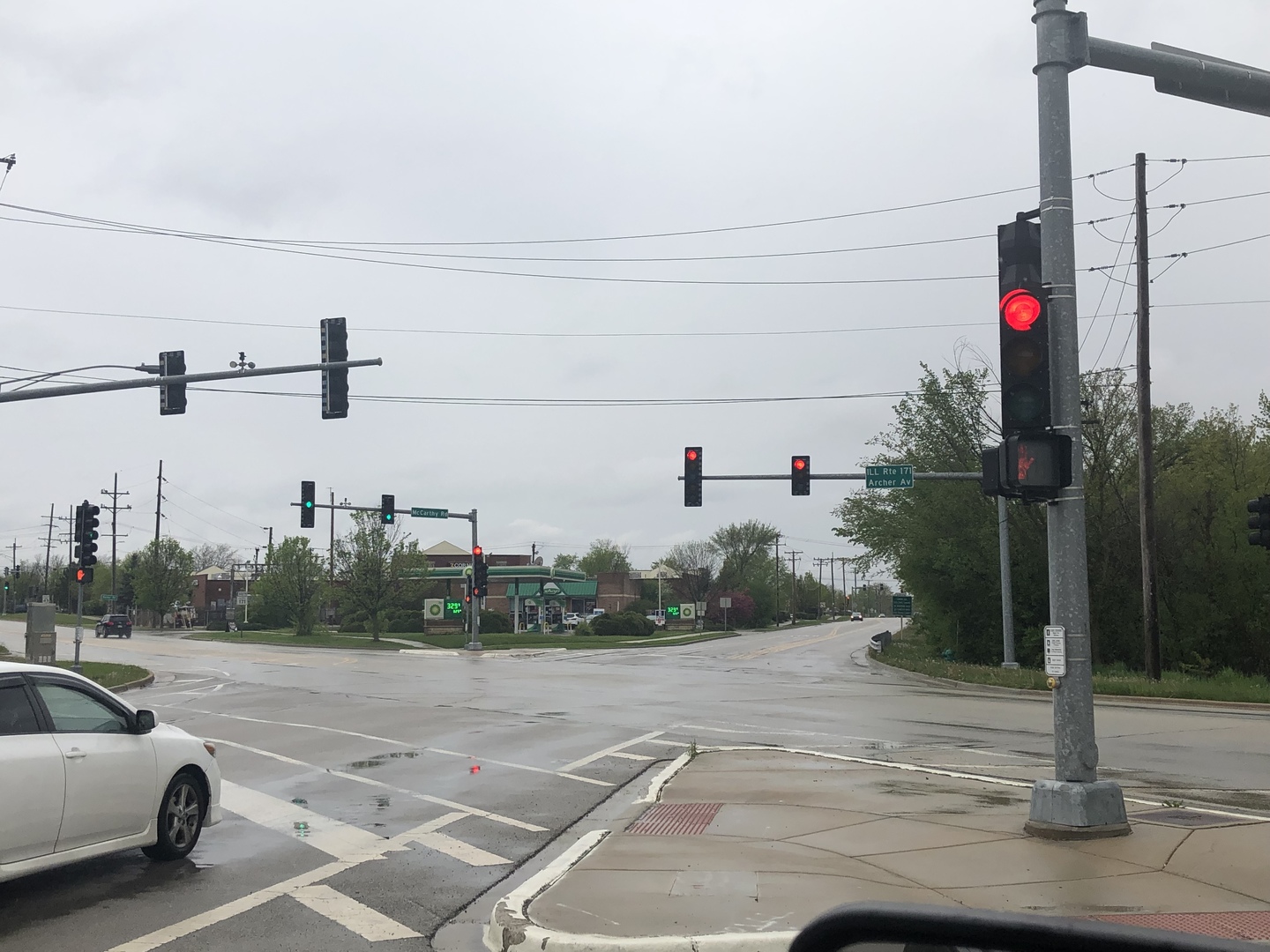 13815 McCarthy Road Lemont, IL 60439 - Photo 2 of 8 a view of a street with cars