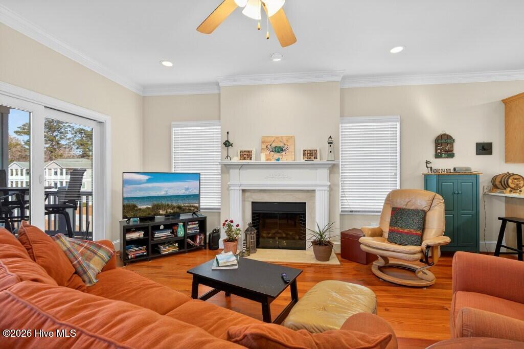 1129 Bennett Road, Unit 1B Minnesott Beach, NC 28510 - Photo 15 of 35 Living Space