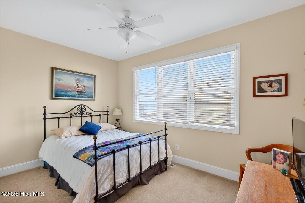1129 Bennett Road, Unit 1B Minnesott Beach, NC 28510 - Photo 21 of 35 Guest Bedroom