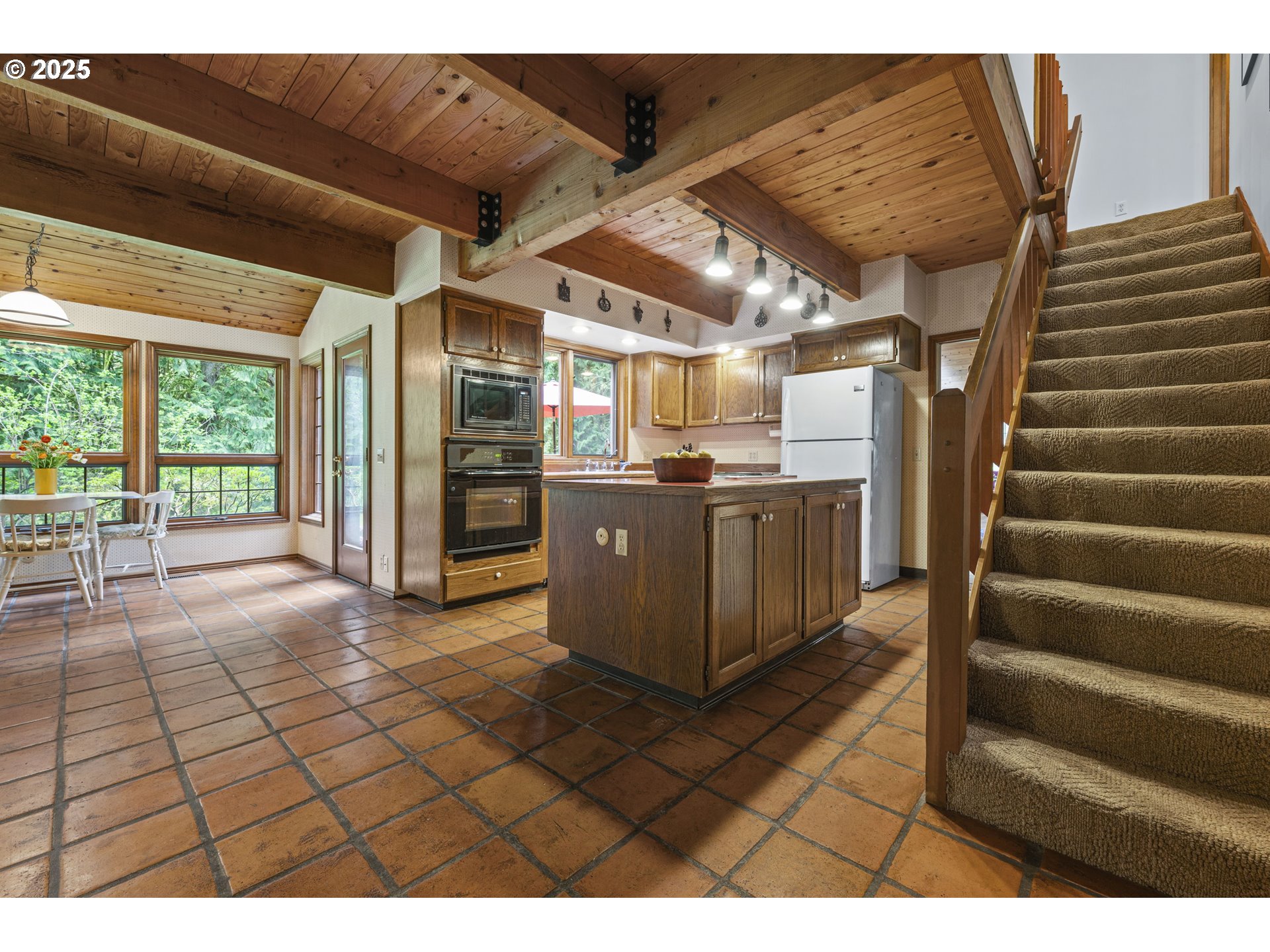 15735 South Gerber Road Oregon City, OR 97045 - Photo 10 of 48