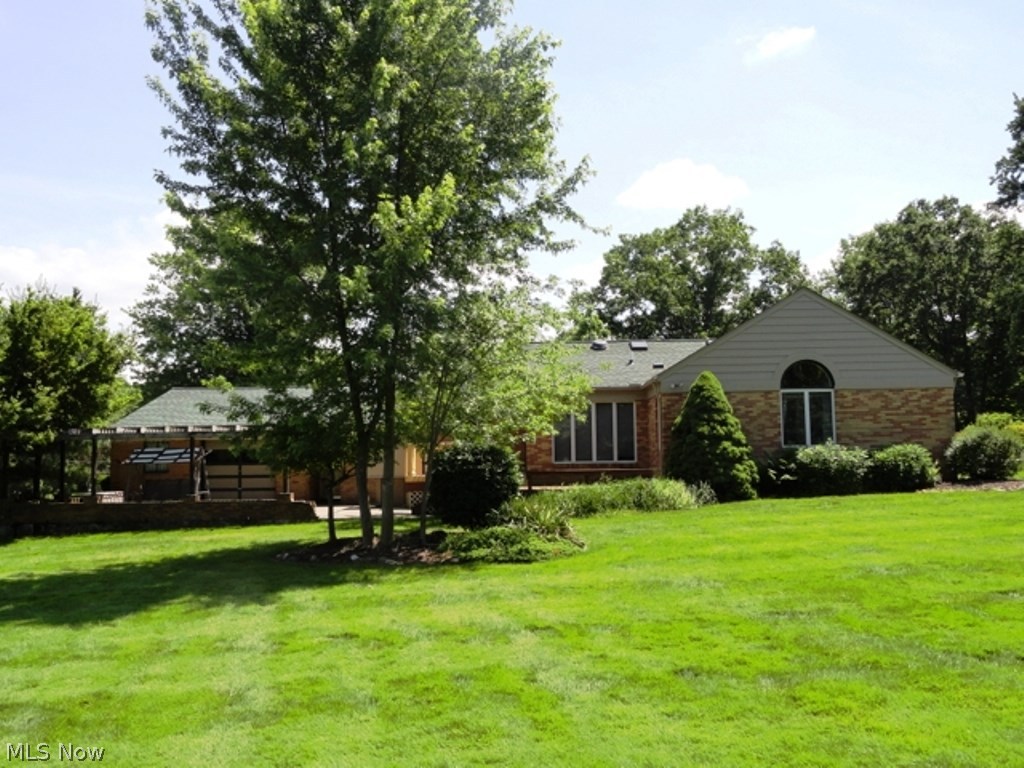 8203 Brookside Road Independence, OH 44131 - Photo 17 of 21 Gallery Image 17
