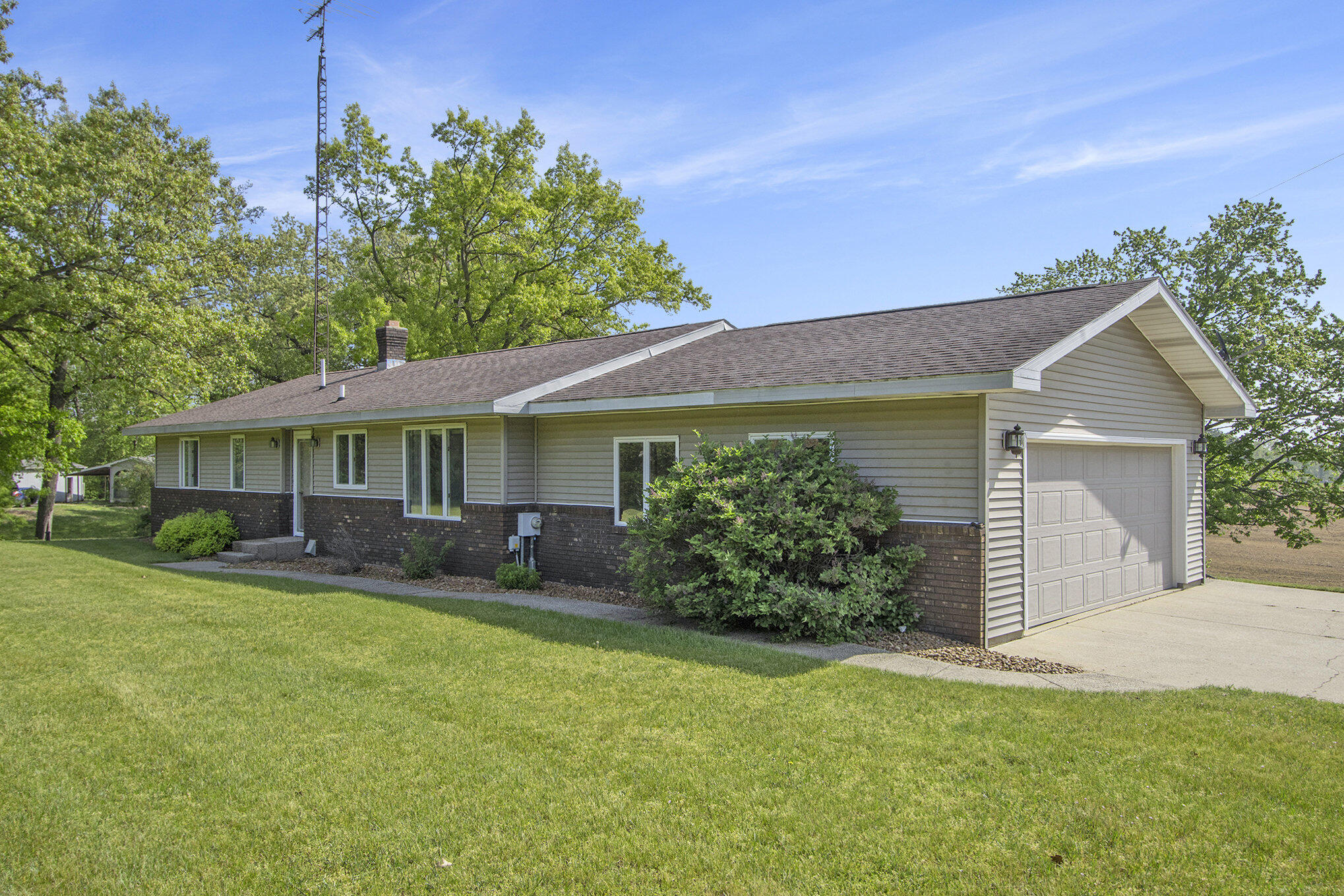 67349 Shimmel Road Sturgis, MI 49091 - Photo 3 of 37 008_file_80