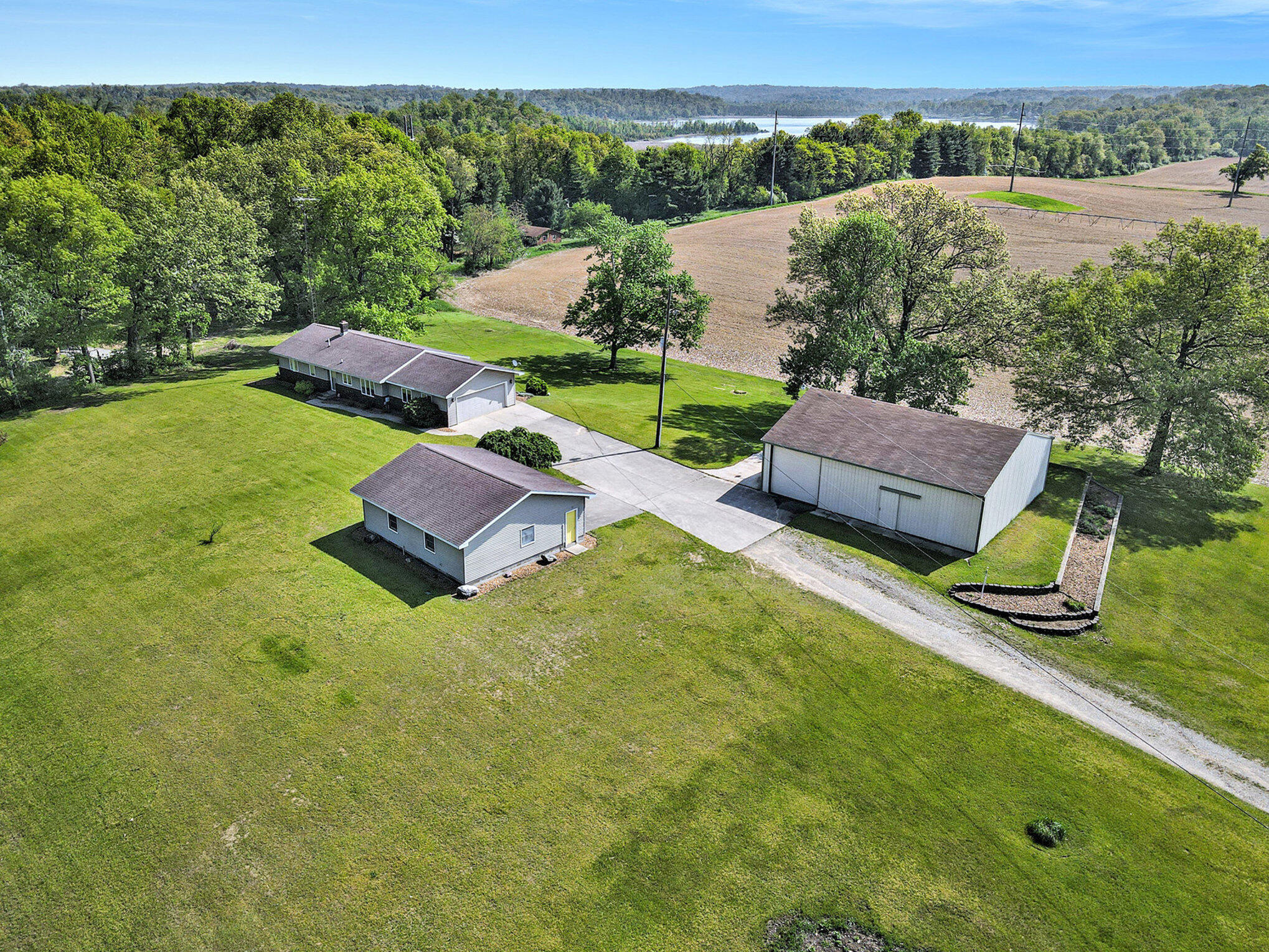 67349 Shimmel Road Sturgis, MI 49091 - Photo 6 of 37 004_file_847