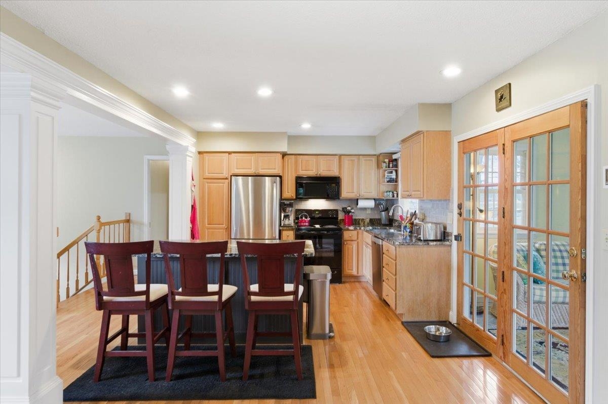 338 Collamer Circle Shelburne, VT 05482 - Photo 14 of 60