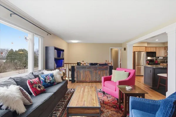 $669,900 | 338 Collamer Circle, Shelburne, VT 05482