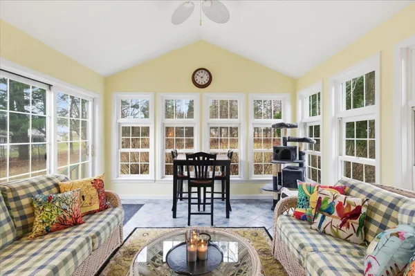 $669,900 | 338 Collamer Circle, Shelburne, VT 05482