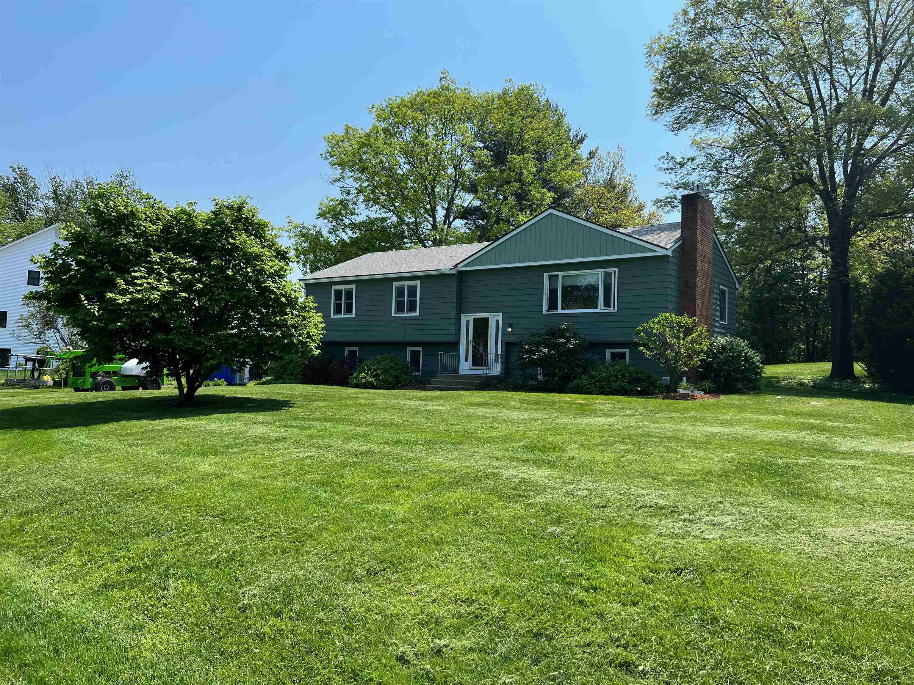 338 Collamer Circle Shelburne, VT 05482 - Photo 3 of 60