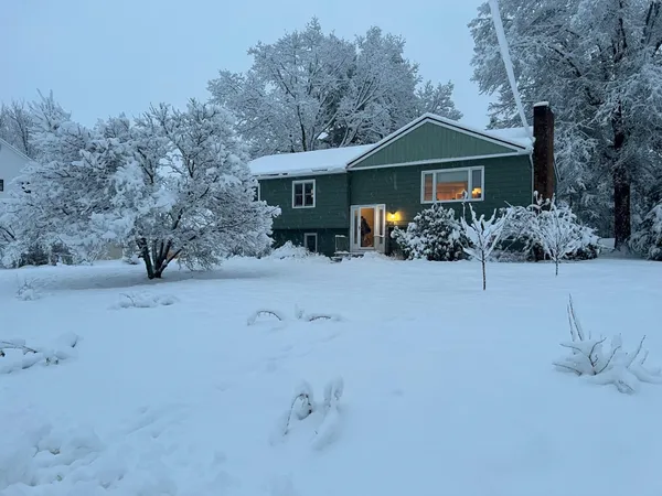 $669,900 | 338 Collamer Circle, Shelburne, VT 05482