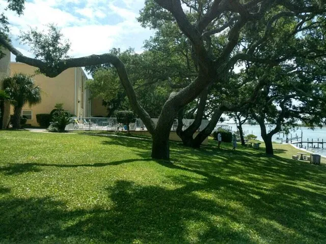 $1,425 | 209 West Miracle Strip Parkway, Unit D204, Mary Esther, FL 32569