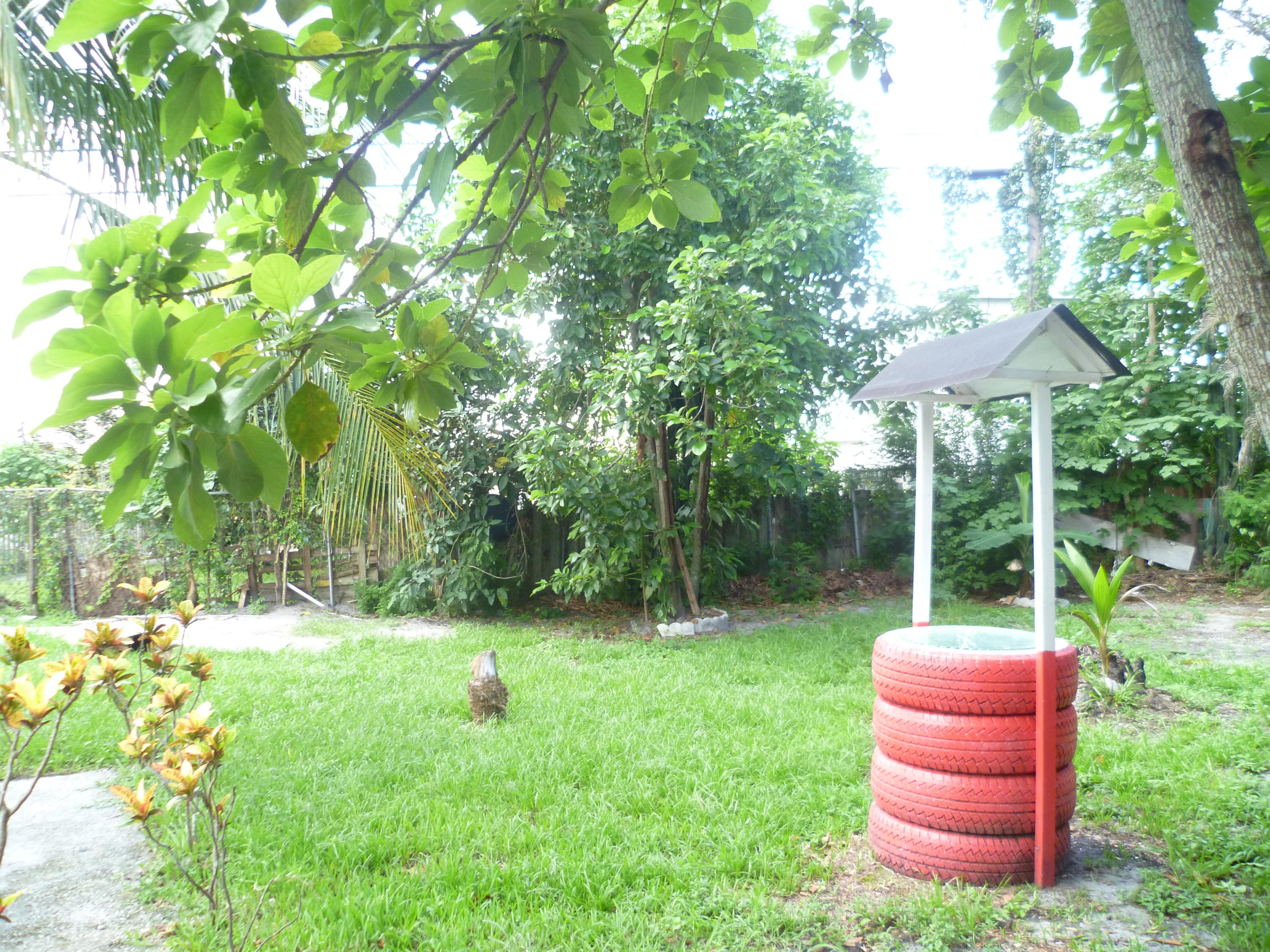 5541 North Lewis Road West Palm Beach, FL 33415 - Photo 24 of 31 P1030013