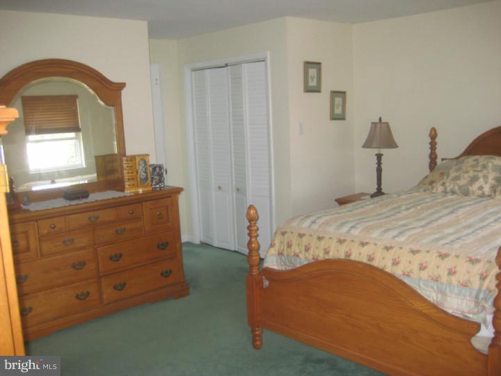 10236 West Keswick Road Philadelphia, PA 19114 - Photo 10 of 20 Gallery Image 10