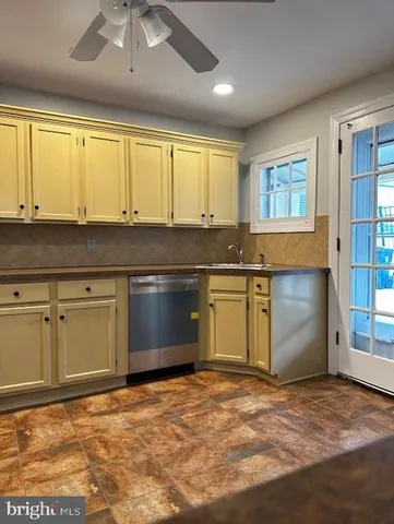 a view of a storage & utility room