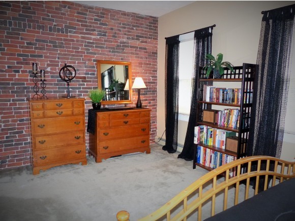 138 West Merrimack Street, Unit 2 Manchester, NH 03101 - Photo 16 of 26