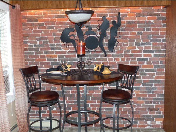 138 West Merrimack Street, Unit 2 Manchester, NH 03101 - Photo 3 of 26