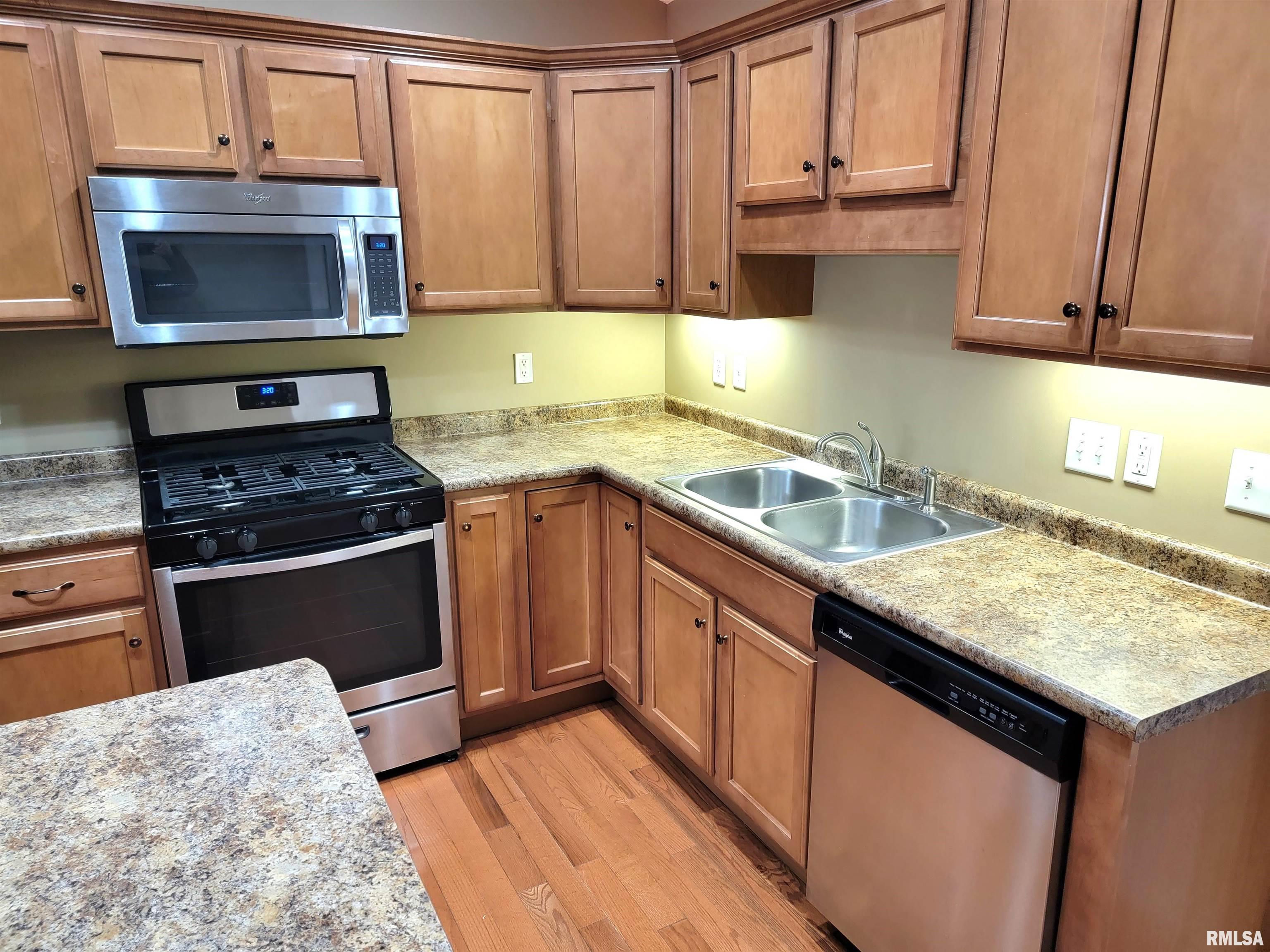 114 Marvin Court Germantown Hills, IL 61548 - Photo 6 of 21