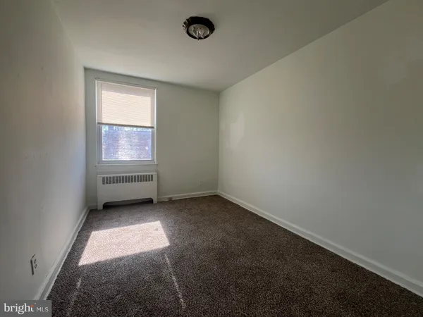 $1,500 | 914 East Sharpnack Street, Philadelphia, PA 19150