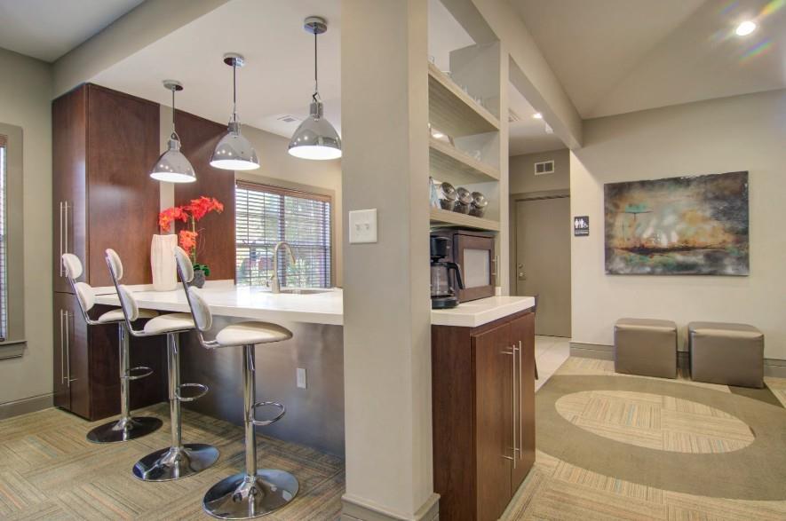 1970 Peachford Road, Unit 1124 Dunwoody, GA 30338 - Photo 2 of 20