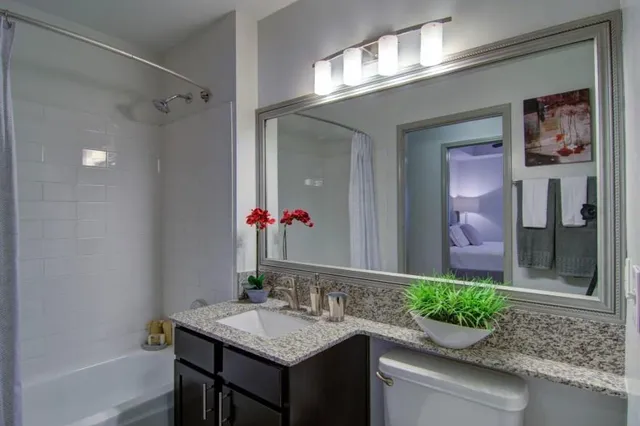 $1,350 | 1970 Peachford Road, Unit 6204, Dunwoody, GA 30338