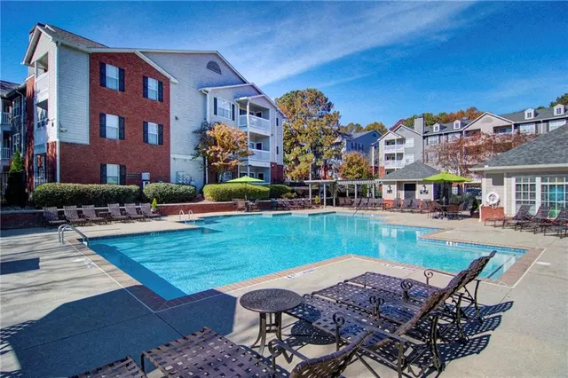 $1,350 | 1970 Peachford Road, Unit 6204, Dunwoody, GA 30338