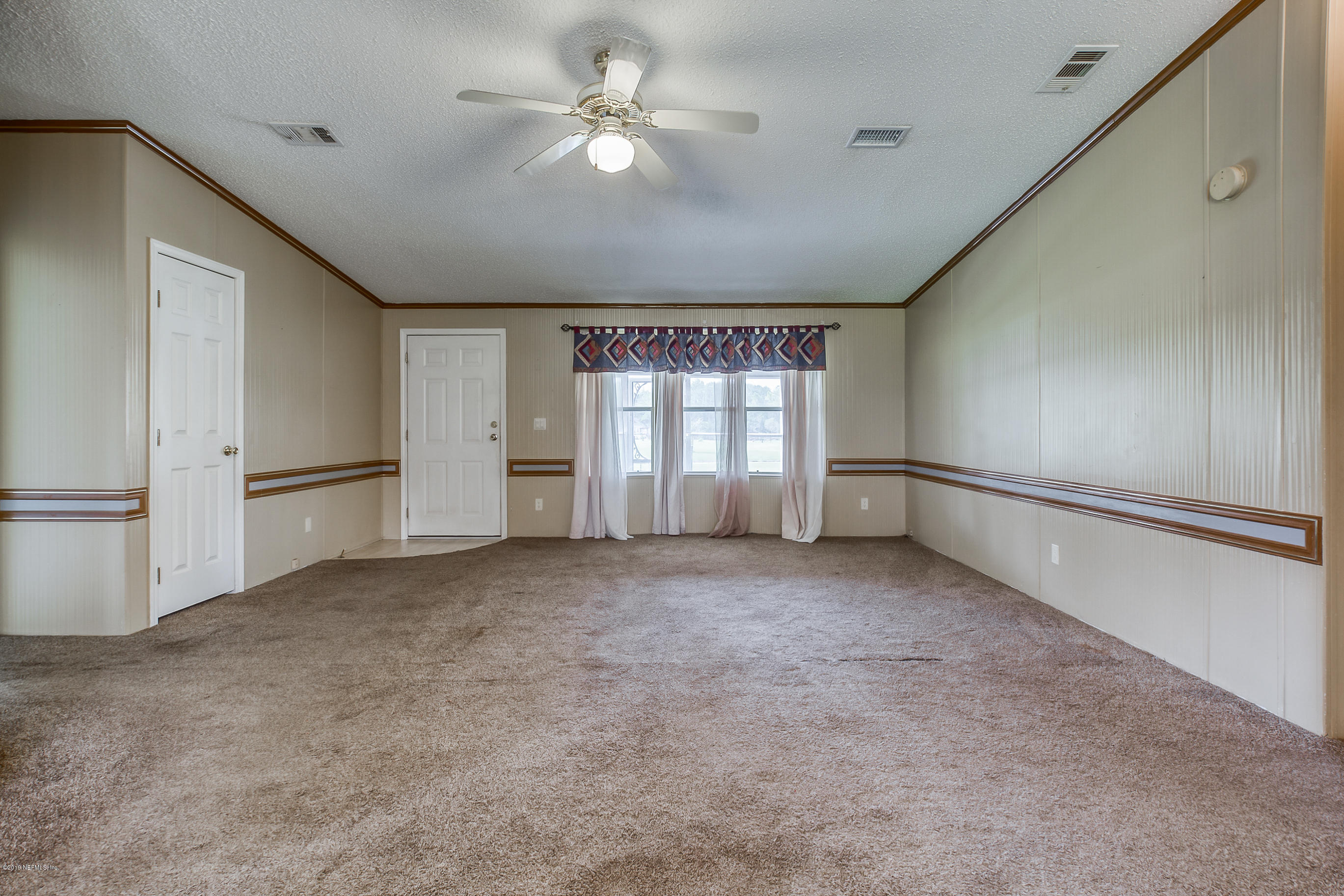 44217 Higginbotham Road Callahan, FL 32011 - Photo 8 of 22 additonal liviing space