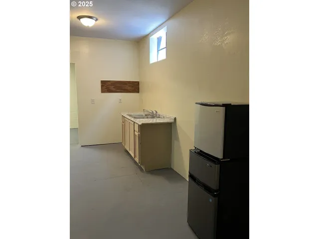 $169,000 | 48017 Highway 58, Oakridge, OR 97463