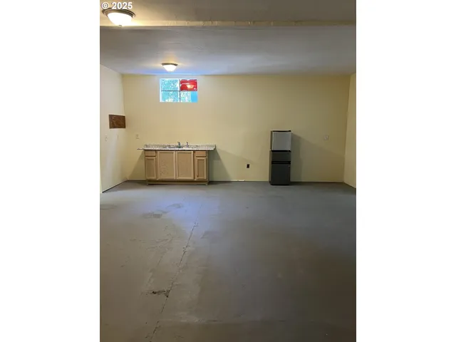 $169,000 | 48017 Highway 58, Oakridge, OR 97463