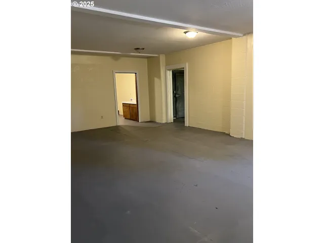 $169,000 | 48017 Highway 58, Oakridge, OR 97463