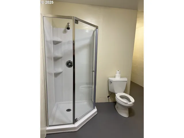 $169,000 | 48017 Highway 58, Oakridge, OR 97463