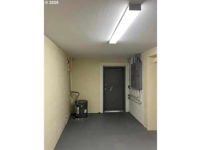 $169,000 | 48017 Highway 58, Oakridge, OR 97463