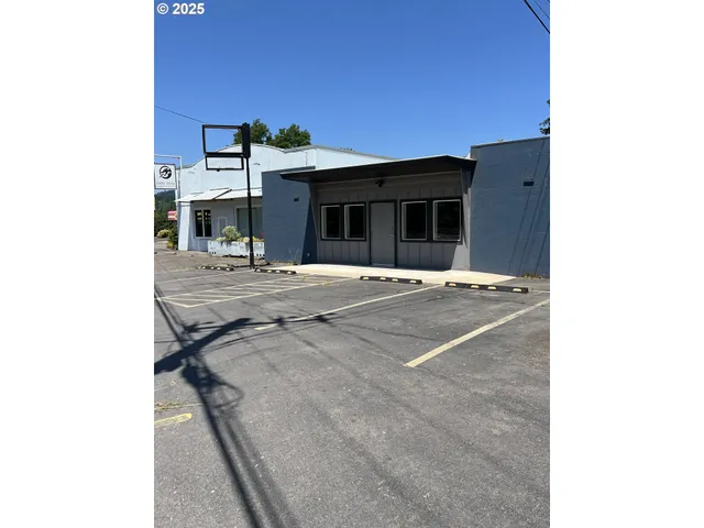 $169,000 | 48017 Highway 58, Oakridge, OR 97463